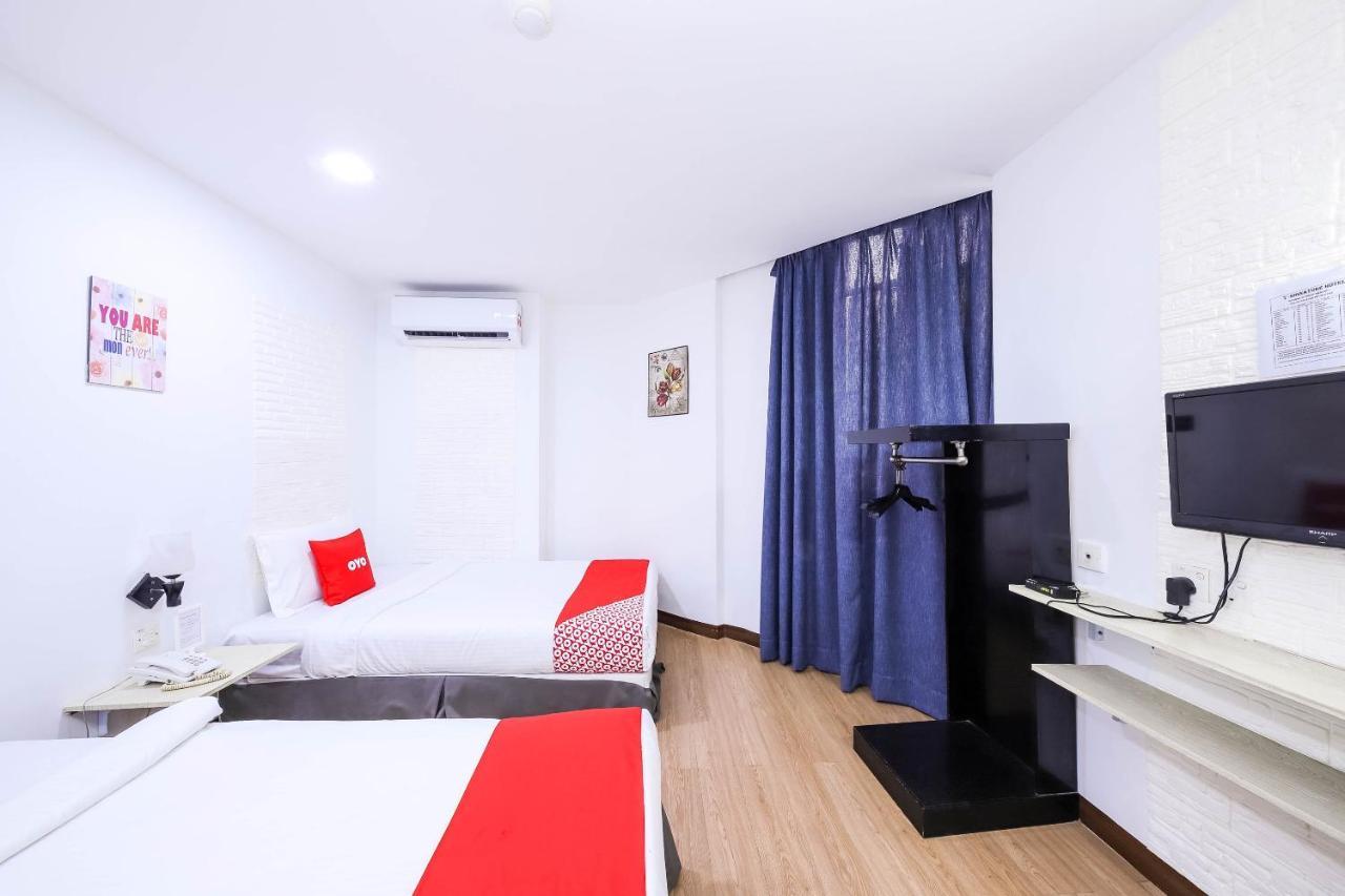 Oyo 43963 T Signature Hotel Petaling Jaya Luaran gambar