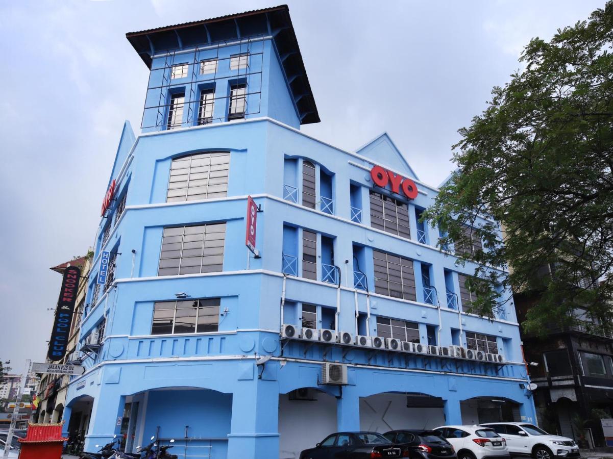 Oyo 43963 T Signature Hotel Petaling Jaya Luaran gambar