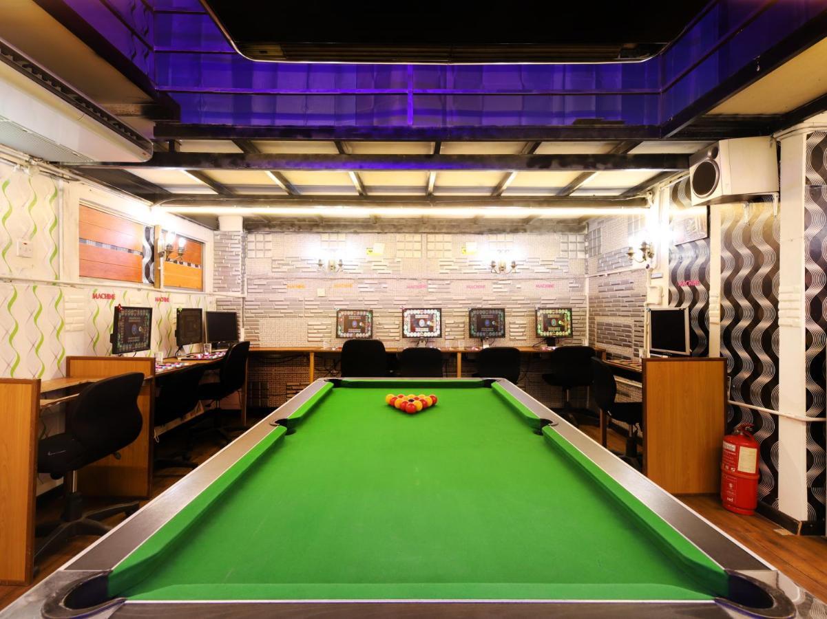 Oyo 43963 T Signature Hotel Petaling Jaya Luaran gambar